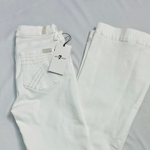 NWT! 7 For All Mankind WOMEN Modern Dojo flared jeans WHITE/ 27 - Picture 12 of 13